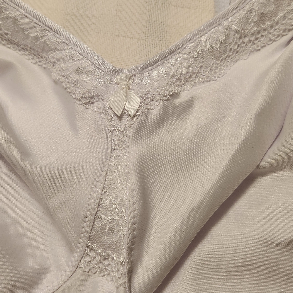 Glamorise MagicLift Seamless Everyday Wireless Bra 1007 - Picture 7 of 12